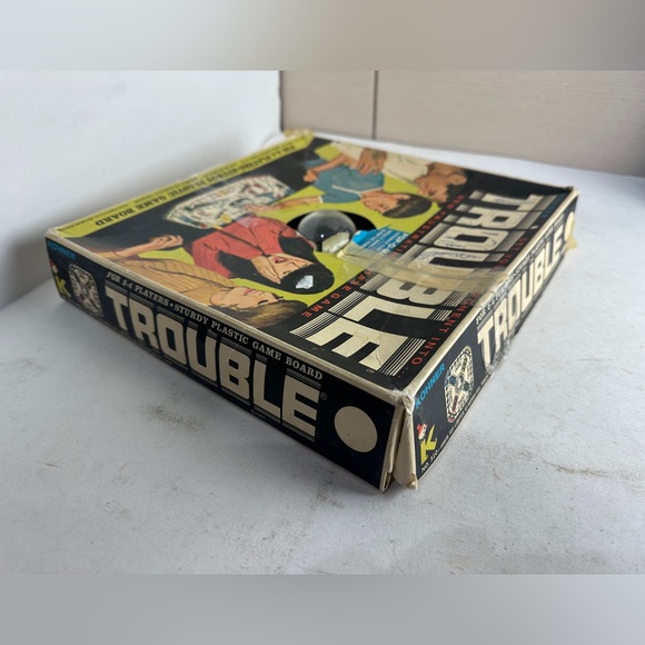 Vintage Kohner Trouble Pop-O-Matic Board Game 1965 - Picture 11 of 13